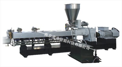 LZS系列高扭矩雙螺桿擠出機(jī)組